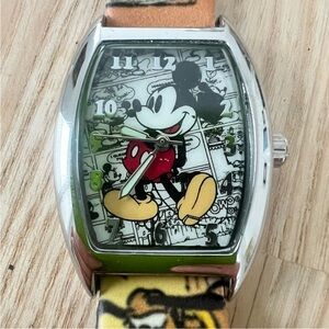 Ingersoll disney Mickey Mouse the golden years watch NEW BATTERY